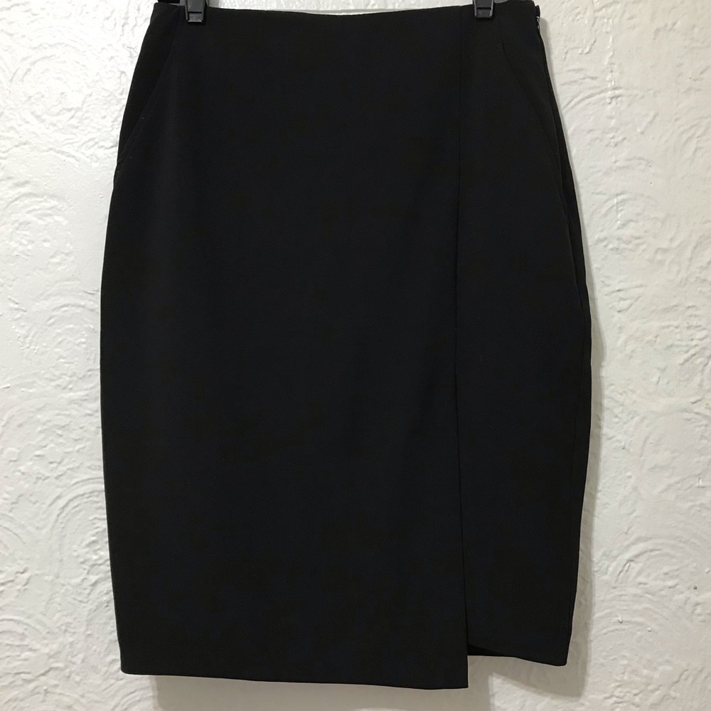 H&M pencil skirt with pockets- Black/ size 10